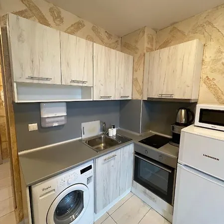 Colonel 946 صوفيا